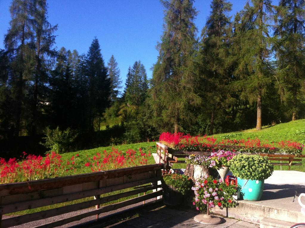 Bnb Guesthouse Lusi Frauenkirch Exterior foto